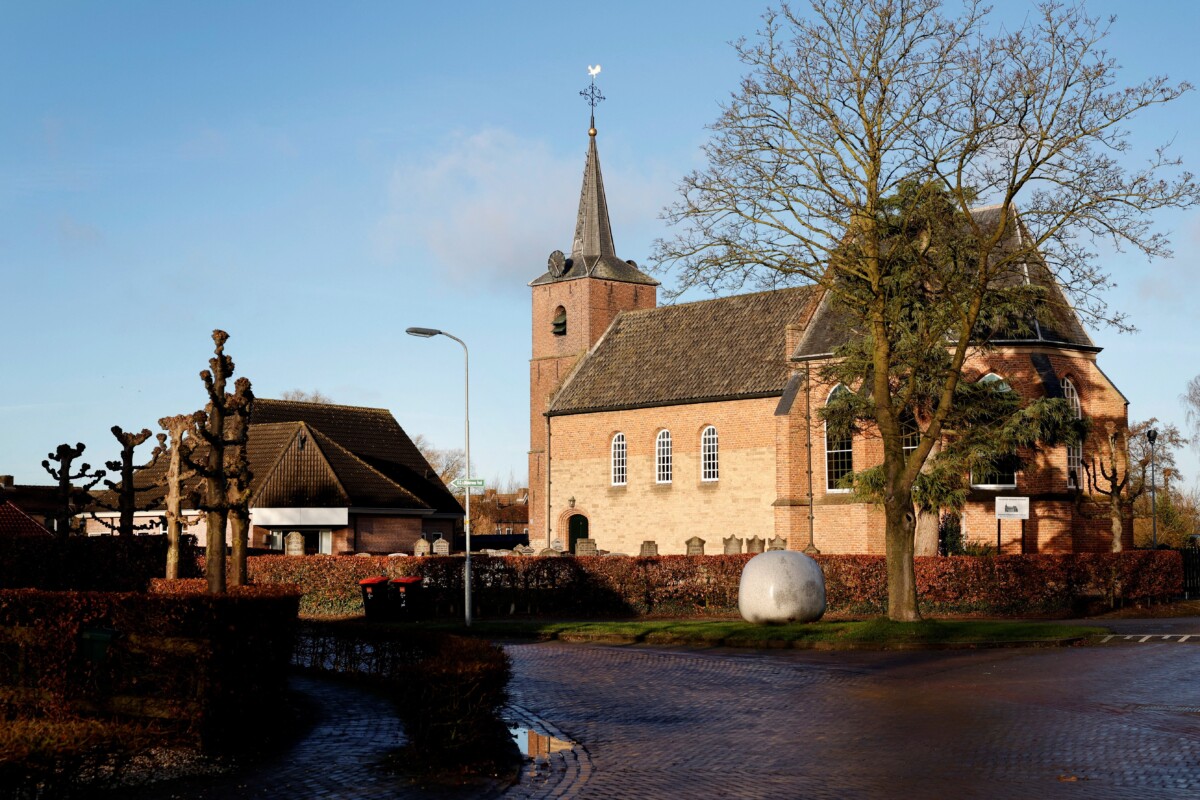 Vista do vilarejo de Ommeren, na Holanda